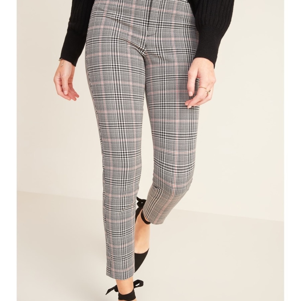 Plus Size Old Navy Houndstooth Pixie Pants